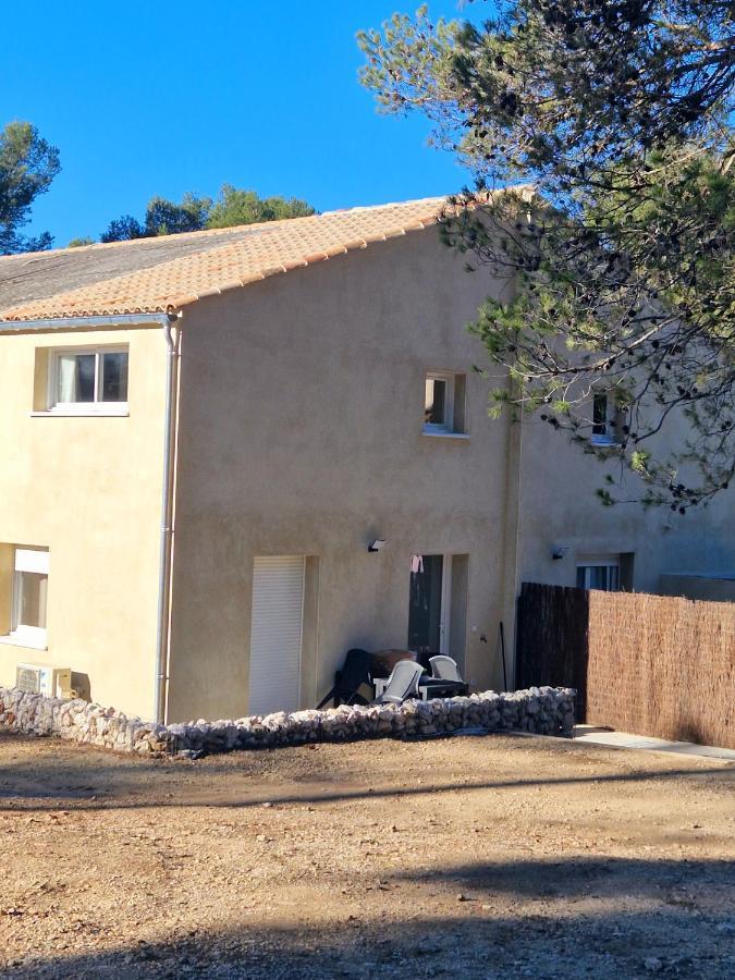 Bel Appartement Duplex Ventabren Luaran gambar