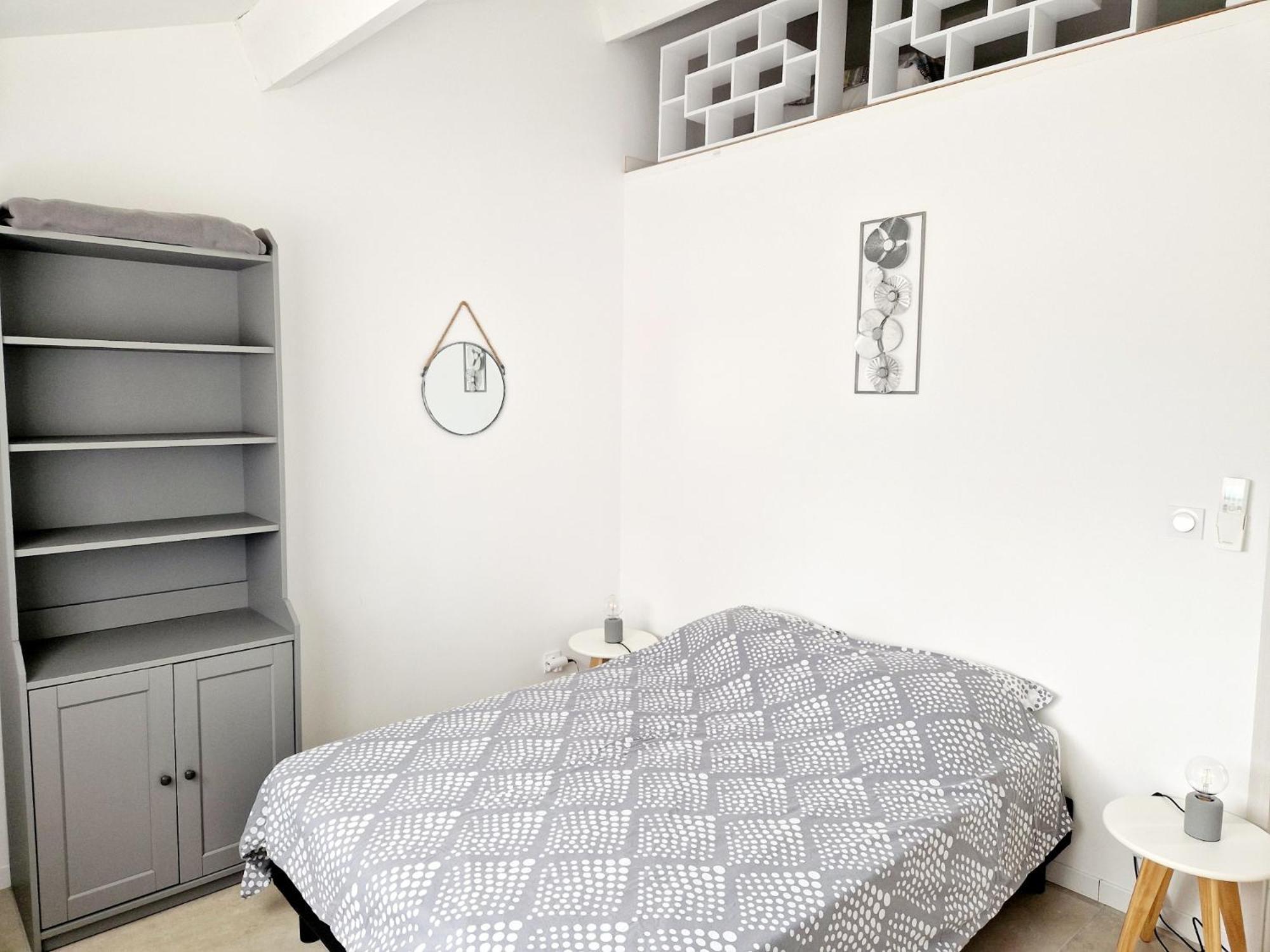 Bel Appartement Duplex Ventabren Luaran gambar
